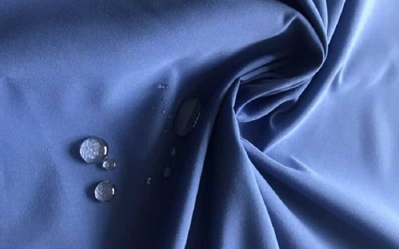 Vải polyester - một trong các loại vải không nhăn nên dùng