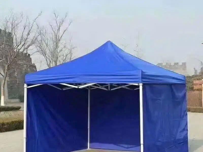 vải bạt chống thấm làm trại vui chơi